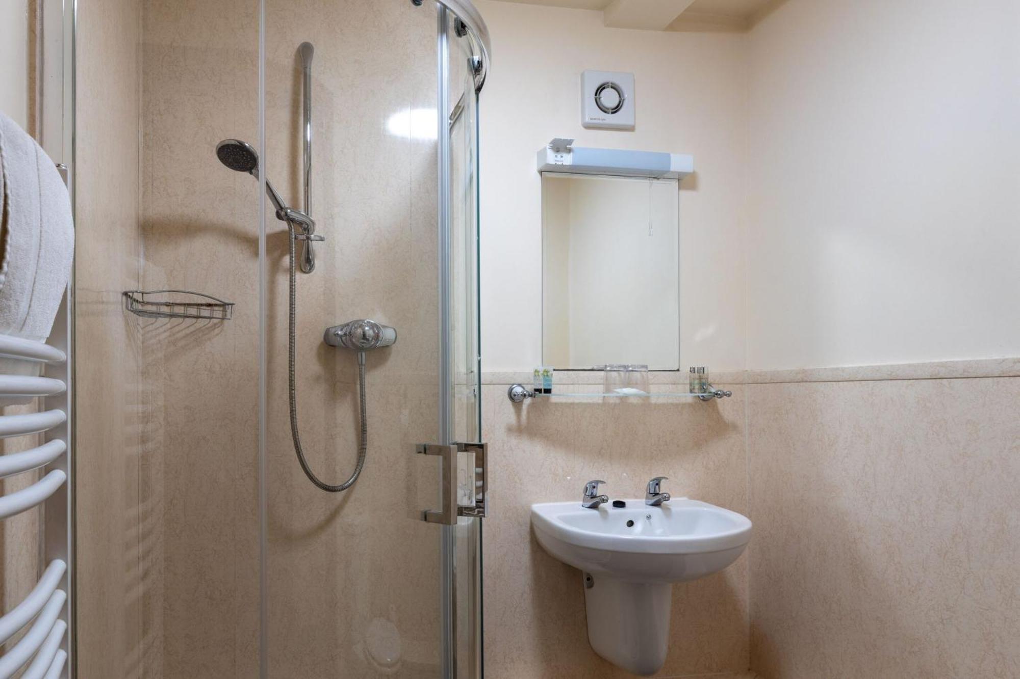 The Warehouse Hotel Yeovil Ngoại thất bức ảnh
