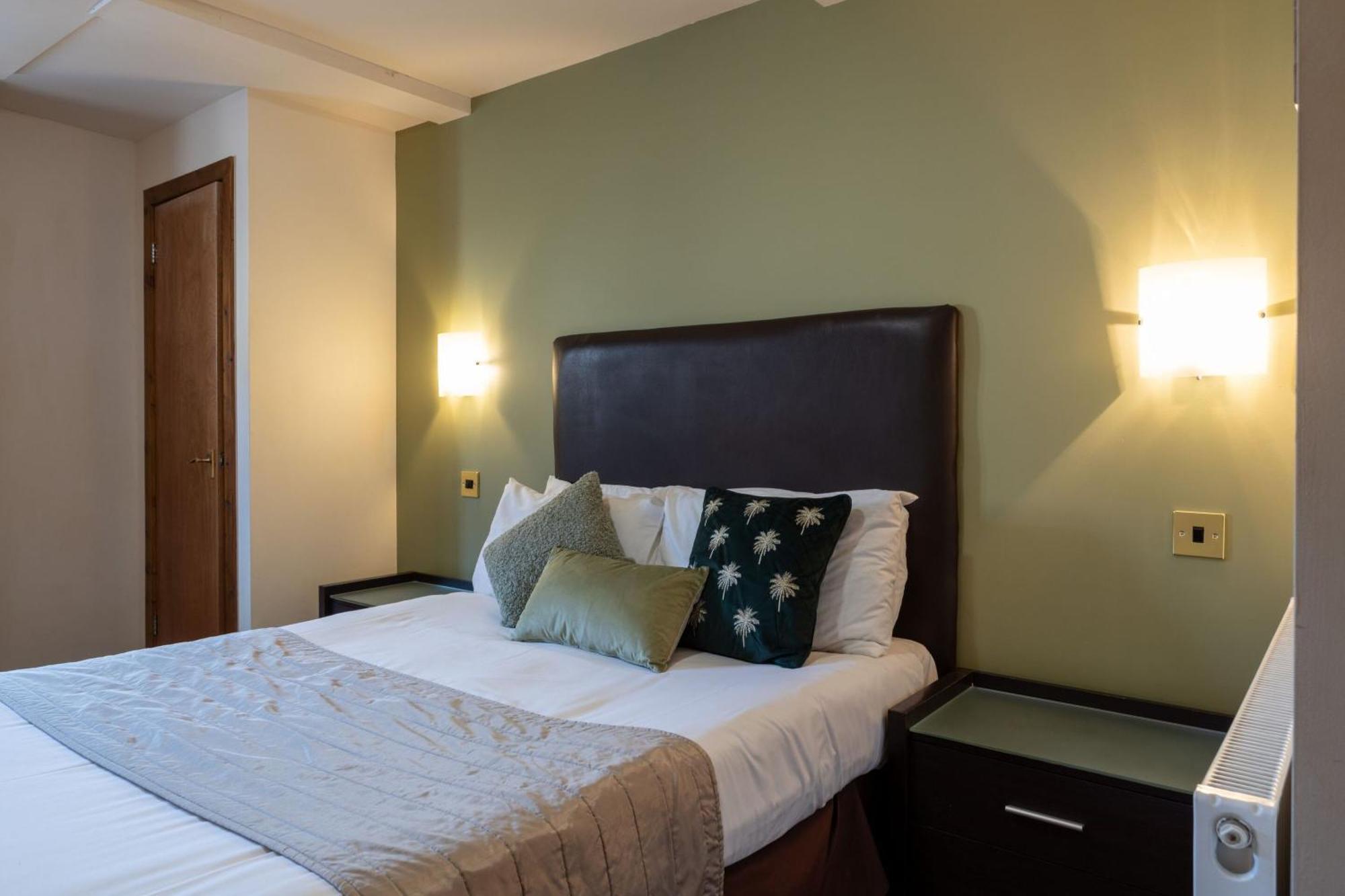 The Warehouse Hotel Yeovil Ngoại thất bức ảnh